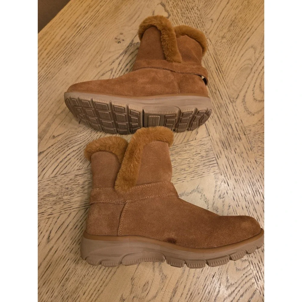 Skechers Slip-Ins Boots Easy Going Casually Perfect Women's 8M Brown Chestnut